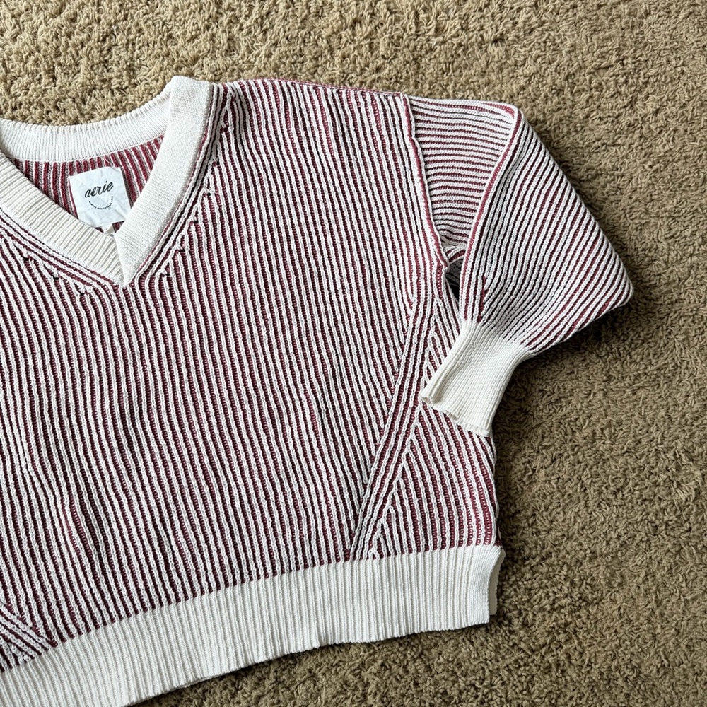 Women’s Aerie Beyond Chenille V-Neck Sweater Size Medium - Picture 3 of 7